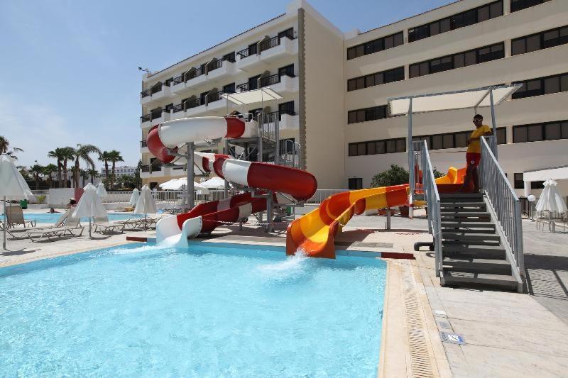 Anastasia Splash Residences Протарас Екстериор снимка