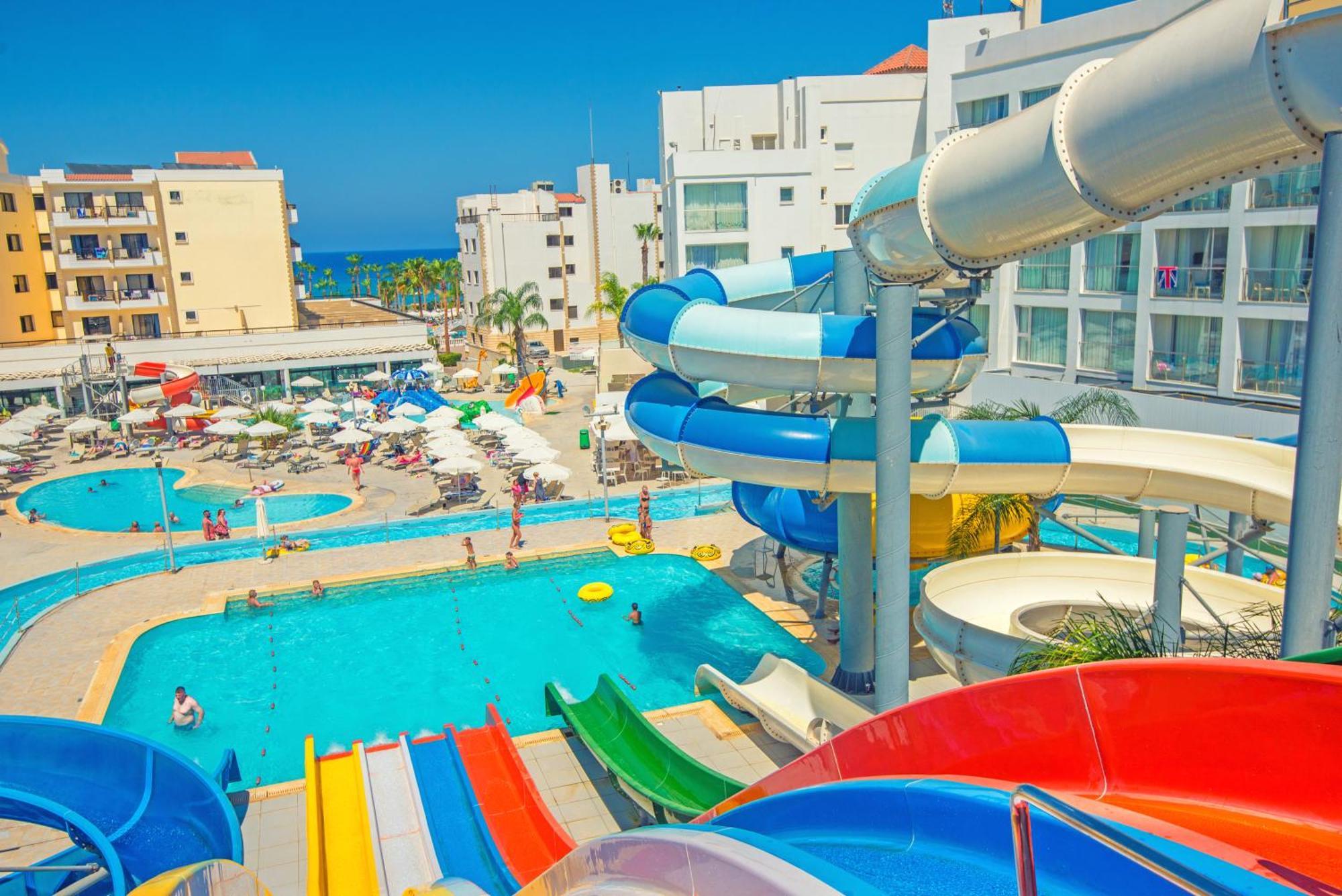 Anastasia Splash Residences Протарас Екстериор снимка