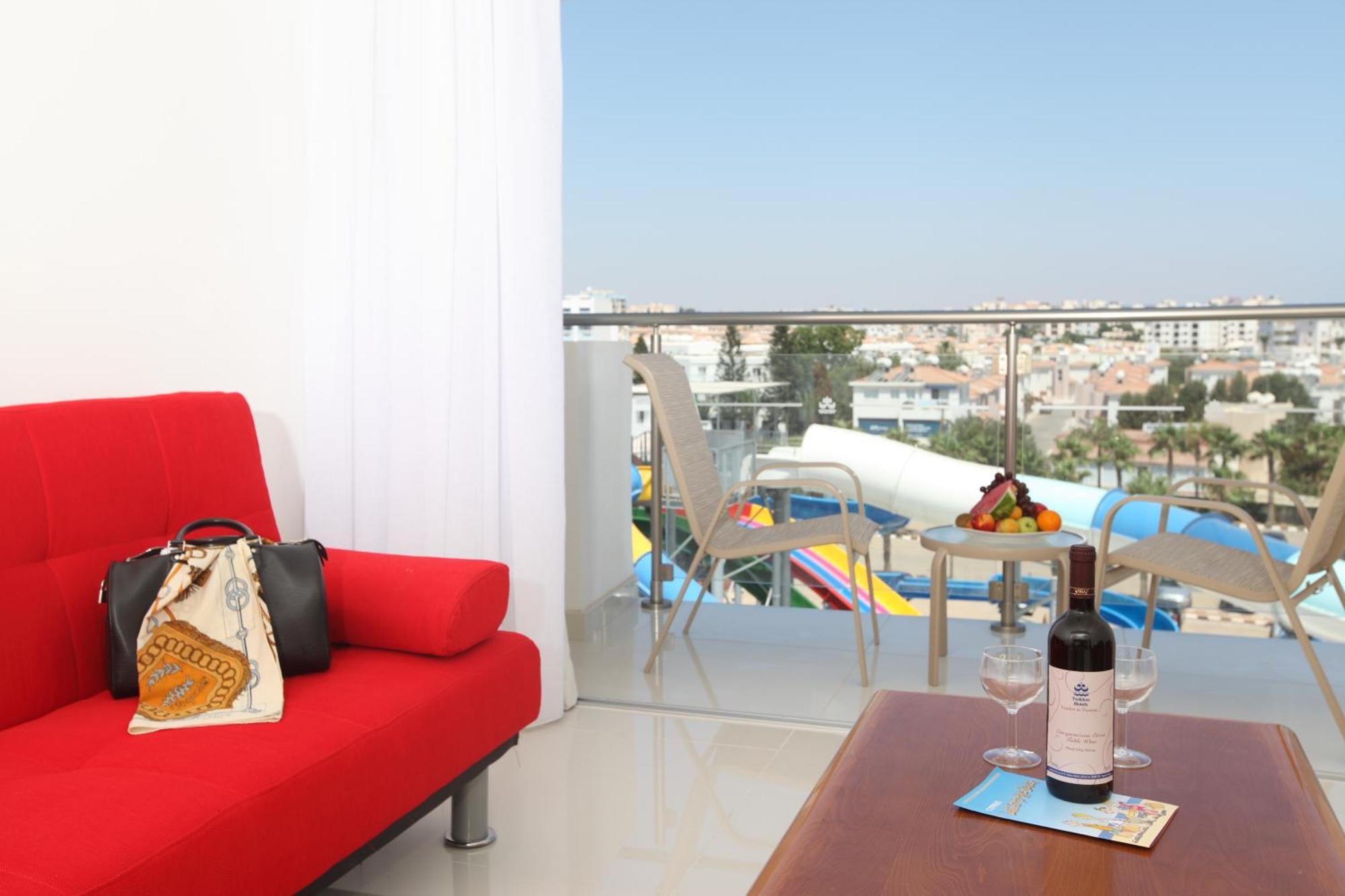 Anastasia Splash Residences Протарас Екстериор снимка