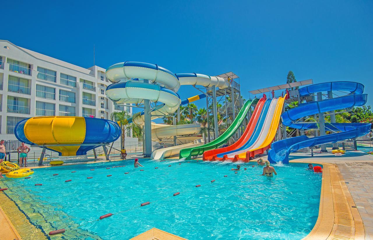 Anastasia Splash Residences Протарас Екстериор снимка