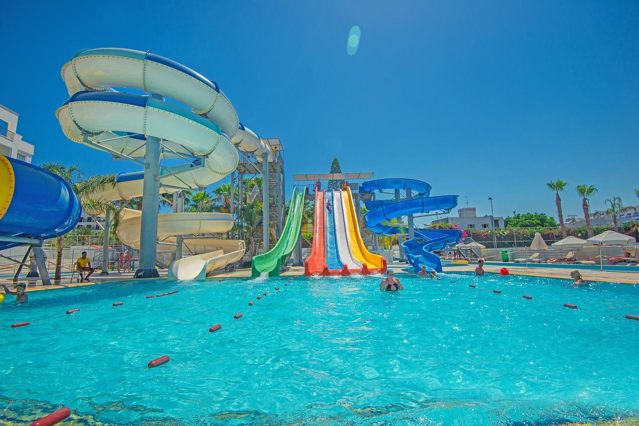 Anastasia Splash Residences Протарас Екстериор снимка